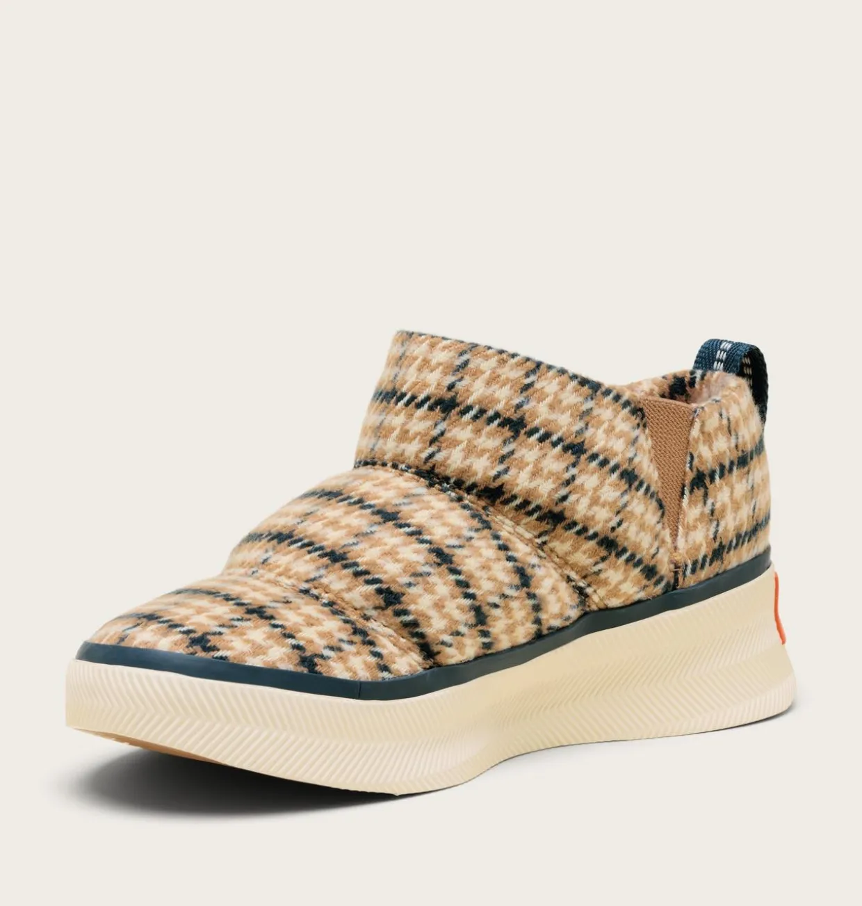 OUT N ABOUT™ IV MINI PUFFY Women's Boot