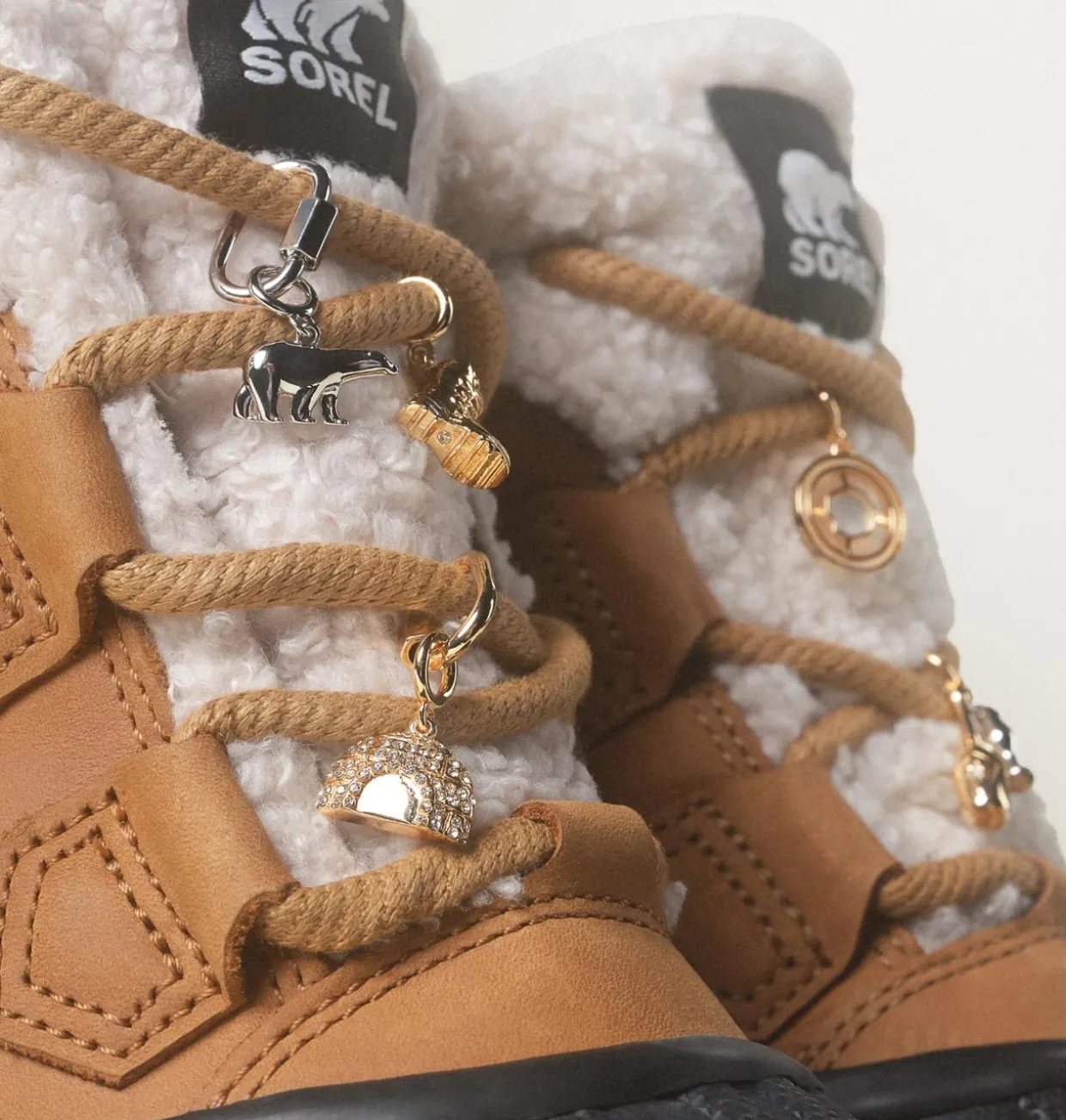 SOREL The Igloo Charm